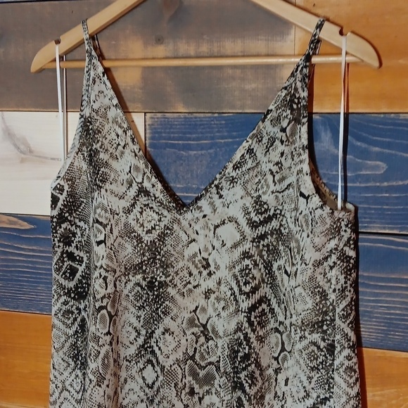 Allison Joy Mia Cami S NWT snake print - Picture 7 of 8